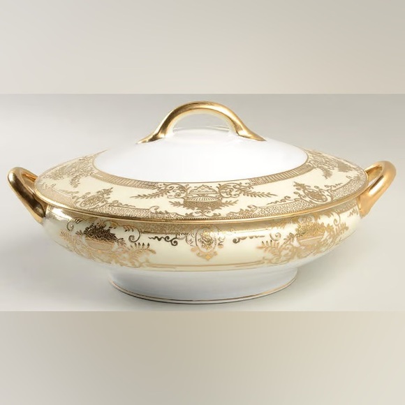 Noritake VINTAGEGold FLEURGOLD SERVING BOWL WITH LID NO. 37531